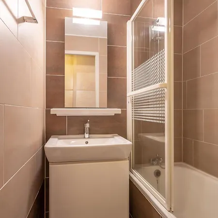 Grand By Interhome Apartmán